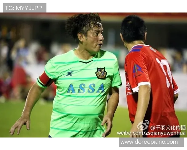 足球明星杰姆斯的辉煌职业生涯与成就全面解析