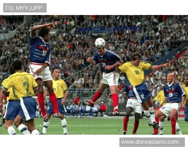 98年法国与巴西世界杯决赛精彩回顾及经典录像分享 98年法国与巴西世界杯决赛精彩回顾及经典录像分享